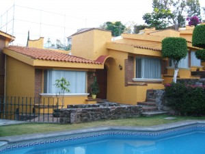 catalina Avisos dse propiedades en Mexico en Cuernavaca |  CASA EN CONDOMINIO LIMPIO Y ORDENADO, CONDOMINIO DE SOLO 11 CASAS