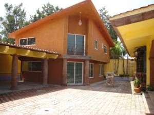 Armando Avisos dse propiedades en Mexico en Puebla |  Preciosa casa en San Francisco Totimehuac&aacute;n, En conjunto cerrado