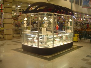D.Ochoa Avisos dse propiedades en Mexico en Nuevo Laredo |  Isla para centro comercial, Isla para poner un negocio en centro comercial en perfecto estado