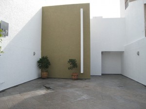 Luis Coronado Avisos dse propiedades en Mexico en Le&oacute;n |  CASA en Privada con areas verdes - Leon, Gto - Tel.1435672, Magnifica Privada con Seguridad 24 hrs.