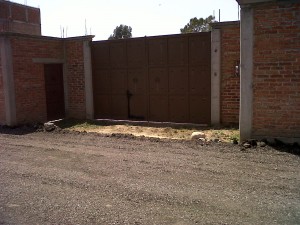 Sra. Maldonado Avisos dse propiedades en Mexico en Tepotzotlan |  Terreno bardeado y con cisterna en Tepotzotl&aacute;n, Estado de M&eacute;x., Terreno para bodega o taller