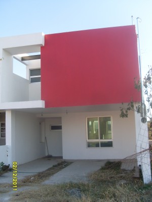 SALVADOR Avisos dse propiedades en Mexico en Jalostotitl&aacute;n |  CASA MODERNA EN JALOSTOTITLAN, EXCELENTE OPORTUNIDAD