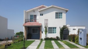 Laura Guzm&aacute;n Avisos dse propiedades en Mexico en Quer&eacute;taro |  Casa tipo campestre contempor&aacute;neo en residencial el refugio, Ubicada en el quer&eacute;taro moderno