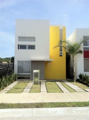 Sergio Avisos dse propiedades en Mexico en Guadalajara |  Casa en venta a precio de pre pre venta coto residencial santa anita, Ubicada atras del club de golf santa anita