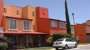 casas de berenice  Avisos dse propiedades en Mexico en Emiliano Zapata |  Hermosa casa ampliada alberca lugar con mucha seguridad , Belleza, elegancia, calidad, tranquilidad, seguridad 