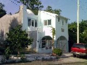  Avisos dse propiedades en Mexico en Oaxaca de Ju&aacute;rez |  Venta De Casa En Huatulco , HERMOSA CASA DE DOS PLANTAS A DOS MINUTOS DE LA BAH�A DE CHAUE 214 METROS DE CON