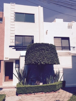 Evelyne Avisos dse propiedades en Mexico en Le&oacute;n |  Casa en renta....zona norte ....bosques del campestre, Renta casa en leon,gto