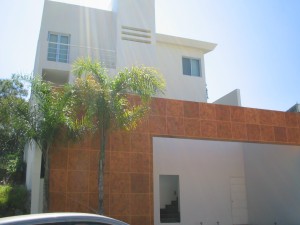  Avisos dse propiedades en Mexico en Zapopan |  HERMOZA CASA UBICADA EN BUGAMBILIAS , Cerca de una ca&ntilde;ada y total tranquilidad.